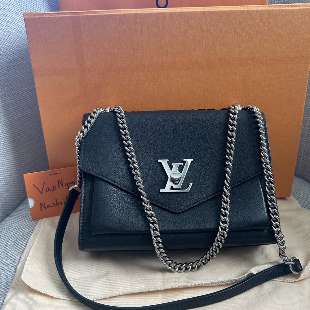 Louis Vuitton My Lockme BB